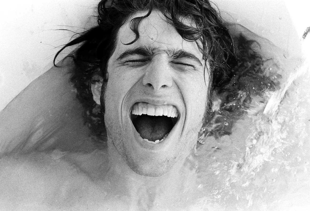 Andrés Calamaro en los '80: un Vietnam de saliva y sangre